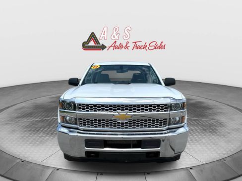 Used 2019 Chevrolet Silverado 2500 W/T AWD/4WD image 3