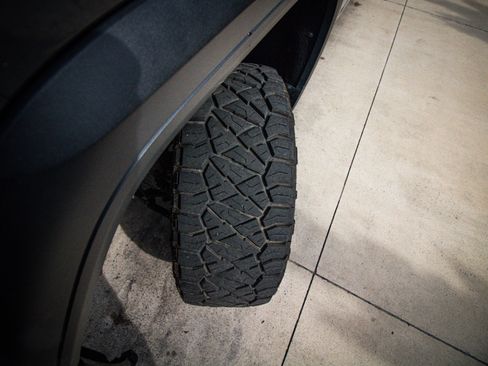 Used 2022 GMC Sierra 2500 Denali w/ Denali Ultimate Package image 12