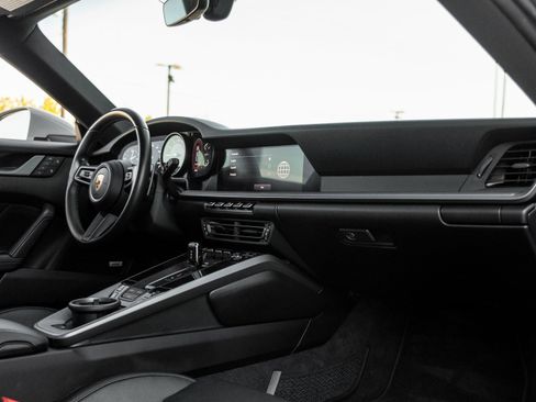 Certified 2022 Porsche 911 Carrera S image 31
