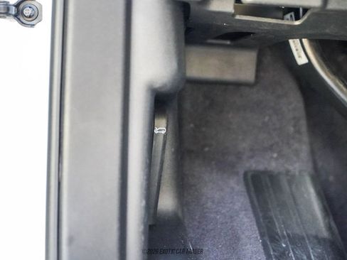 Used 2022 Land Rover Range Rover Sport SVR image 82