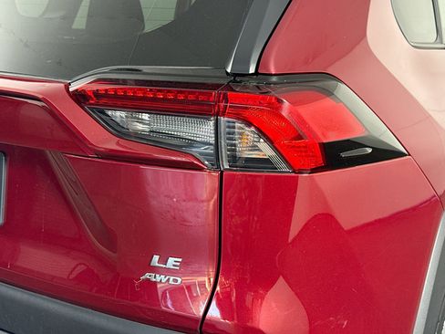 Used 2024 Toyota RAV4 LE image 33