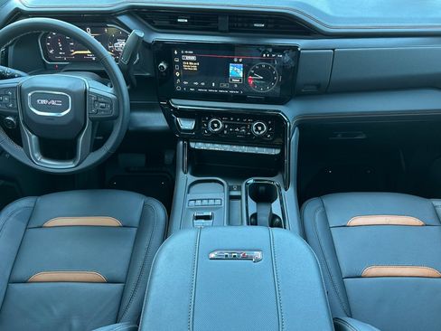 Used 2026 GMC Sierra 2500 AT4 w/ AT4 Premium Plus Package AWD/4WD image 15