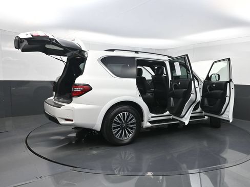Used 2023 Nissan Armada SL w/ Midnight Edition Package RWD image 42
