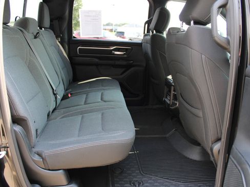 Used 2019 RAM 1500 Big Horn AWD/4WD image 27