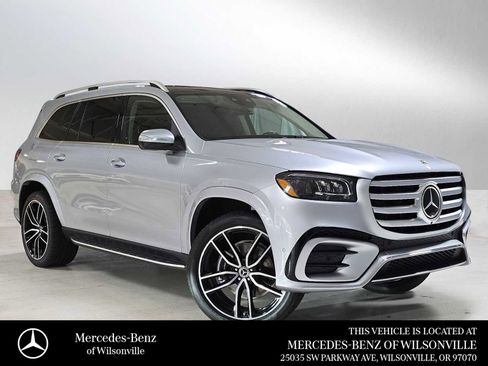 New 2026 Mercedes-Benz GLS 450 4MATIC image 1