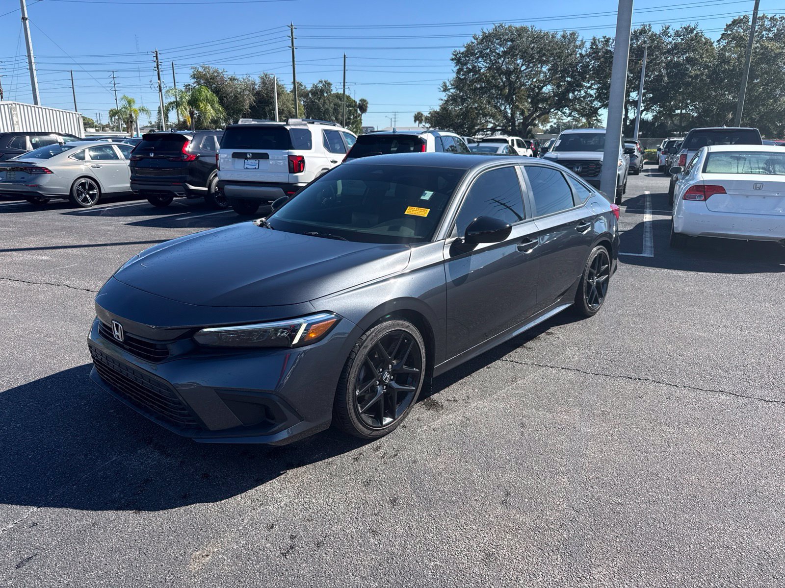Used 2024 Honda Civic Sport image 3