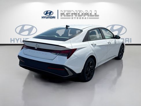 New 2026 Hyundai Elantra Sport FWD image 6
