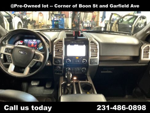 Used 2016 Ford F150 Lariat w/ Equipment Group 502A Luxury AWD/4WD image 18