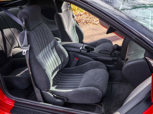 Used 1997 Pontiac Firebird Coupe w/ Opt Pkg image 71