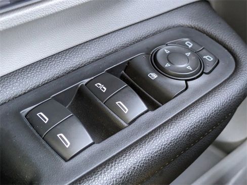 Used 2021 GMC Terrain SLE image 24