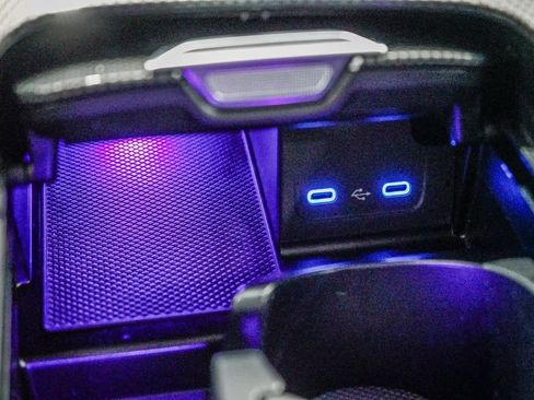 Used 2023 Mercedes-Benz C 300 Sedan image 23