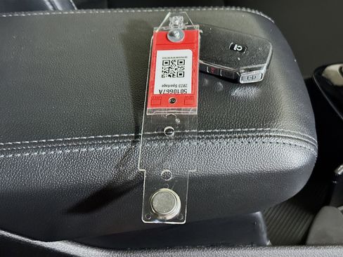 Used 2023 Kia Sportage EX image 33