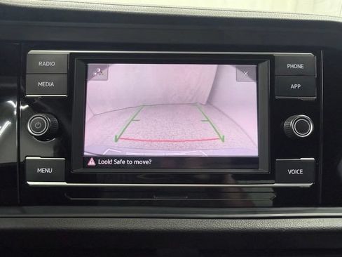 Used 2024 Volkswagen Jetta Sport FWD image 27