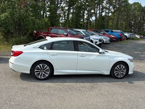 Used 2018 Honda Accord Hybrid image 3