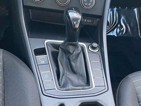 Certified 2023 Volkswagen Jetta S image 10