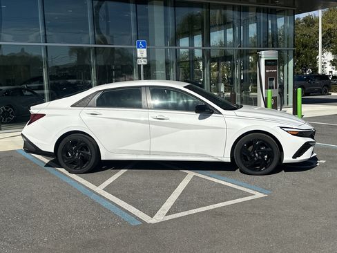 New 2026 Hyundai Elantra Sport FWD image 5