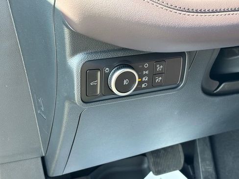 New 2026 Ford Explorer Platinum RWD image 11