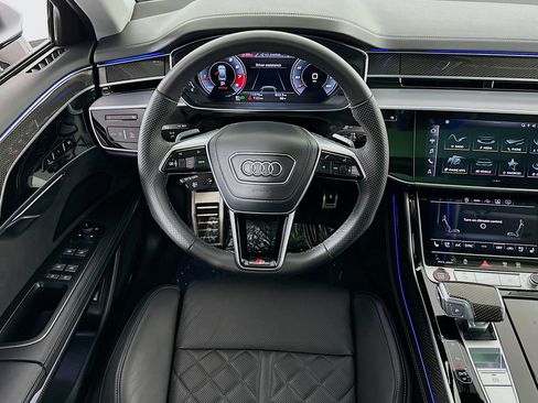 Used 2022 Audi S8 w/ S8 Executive Package image 23