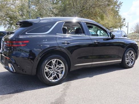 Used 2024 Genesis GV70 2.5T Advanced w/ Advanced Package image 9