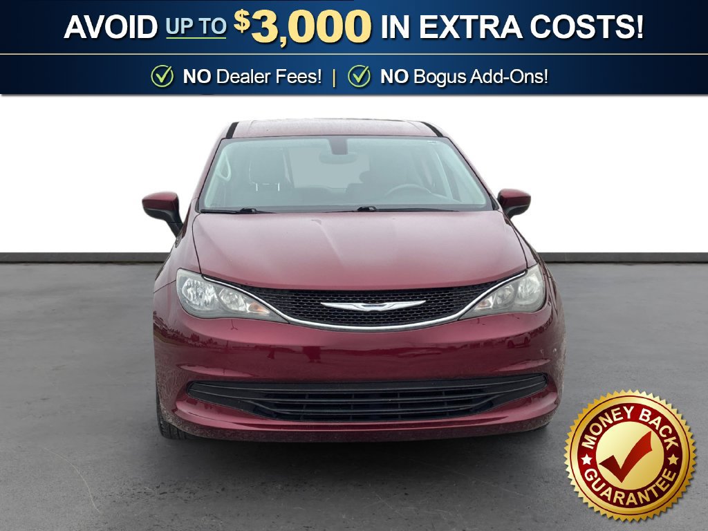 Used 2017 Chrysler Pacifica Touring FWD image 11