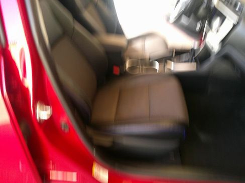 Used 2017 Toyota Corolla SE image 15