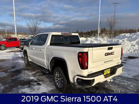 Used 2019 GMC Sierra 1500 AT4 w/ AT4 Premium Package image 9