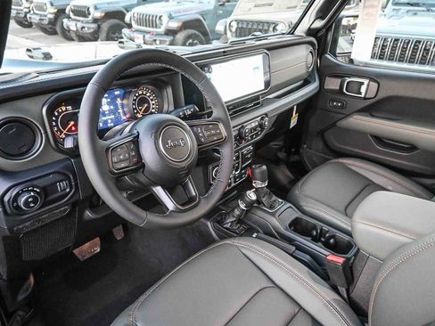 New 2026 Jeep Gladiator Mojave image 14