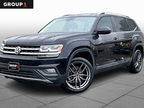 Used 2018 Volkswagen Atlas SE image 1