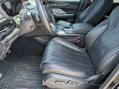 Certified 2022 Acura MDX Type S AWD/4WD image 9