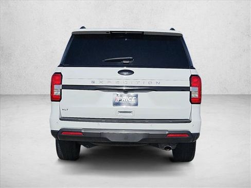 Used 2023 Ford Expedition XLT RWD image 7