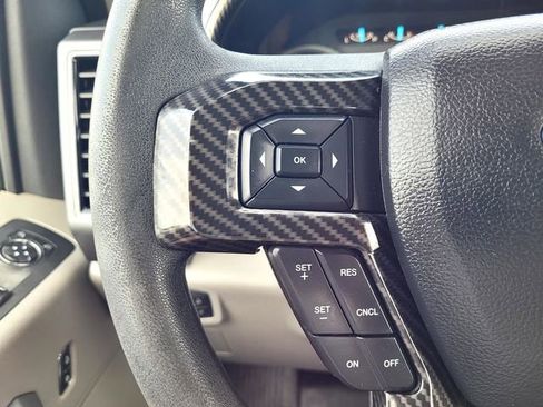 Certified 2019 Ford F150 XLT RWD image 24