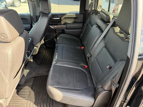 Used 2021 Chevrolet Silverado 2500 LTZ w/ LTZ Plus Package image 13