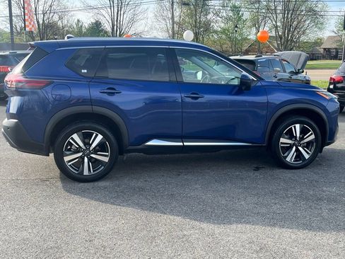 Used 2023 Nissan Rogue SL image 8