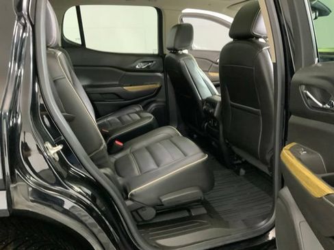 Used 2018 GMC Acadia Denali w/ Technology Package AWD/4WD image 31