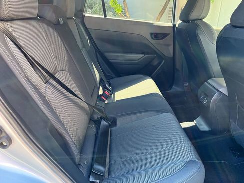 Used 2024 Subaru Crosstrek 2.0i Premium image 25