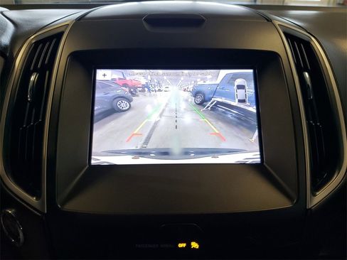 Used 2019 Ford Edge SEL w/ Equipment Group 201A image 26