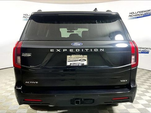 Certified 2025 Ford Expedition Max Active AWD/4WD image 4