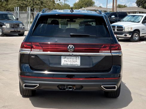 New 2024 Volkswagen Atlas SE image 6
