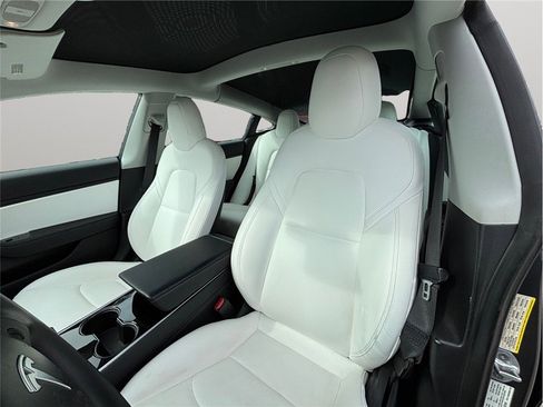 Used 2019 Tesla Model 3 Long Range image 17