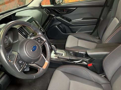 Used 2018 Subaru Crosstrek 2.0i Premium w/ Eyesight System image 23