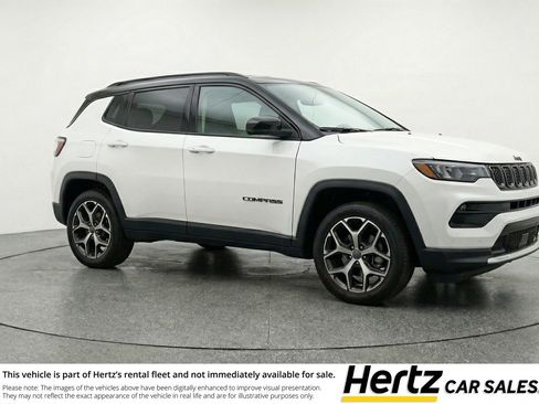 Used 2025 Jeep Compass Limited image 1