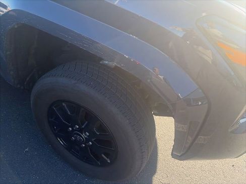 Used 2024 Toyota Tacoma SR5 image 8
