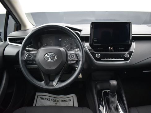 Used 2023 Toyota Corolla LE image 14