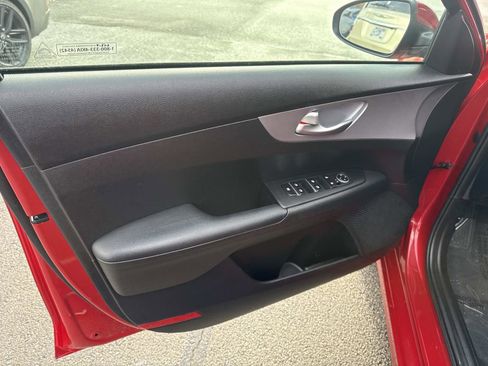 Used 2024 Kia Forte LXS image 15