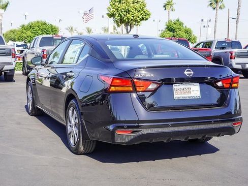 New 2025 Nissan Altima 2.5 S image 5