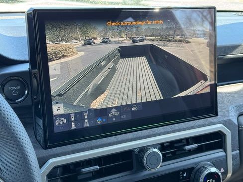 Certified 2026 Toyota Tacoma Limited AWD/4WD image 33
