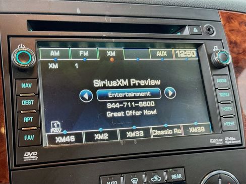 Used 2011 Chevrolet Tahoe LTZ AWD/4WD image 28