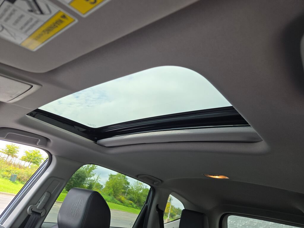 Used 2021 Honda CR-V Touring image 25