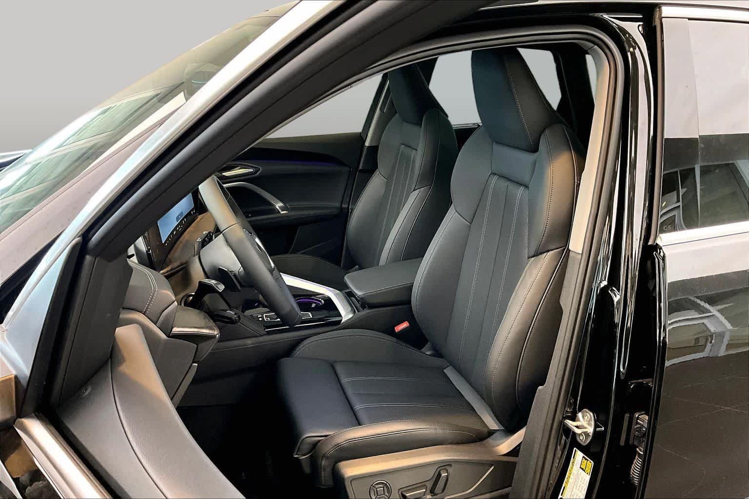 New 2026 Audi Q5 Premium Plus w/ Premium Plus AWD/4WD image 9