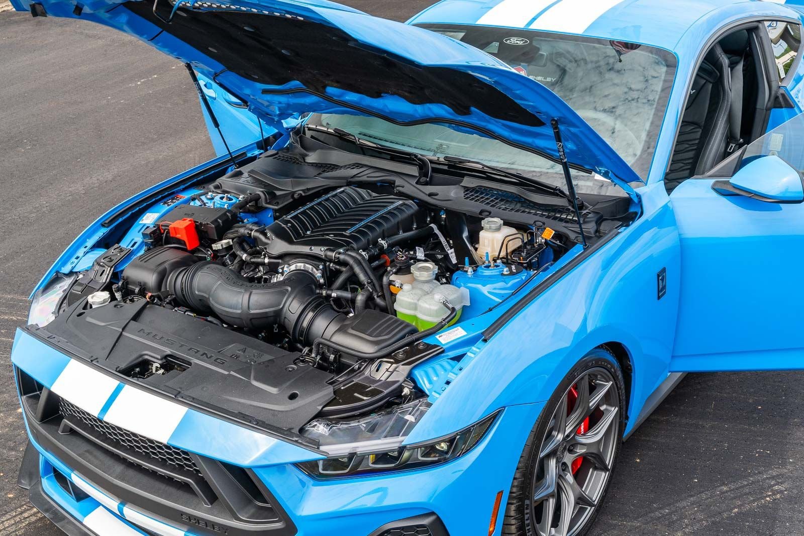 New 2026 Ford Mustang GT Premium w/ GT Performance Package RWD image 19
